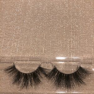 25mm handmade mink eyelashes (style 6)